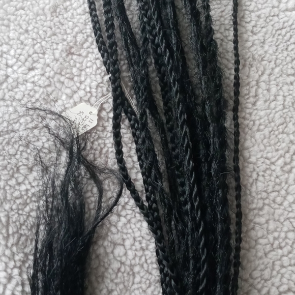 Black braids locs tie on extensions - Picture 6 of 7